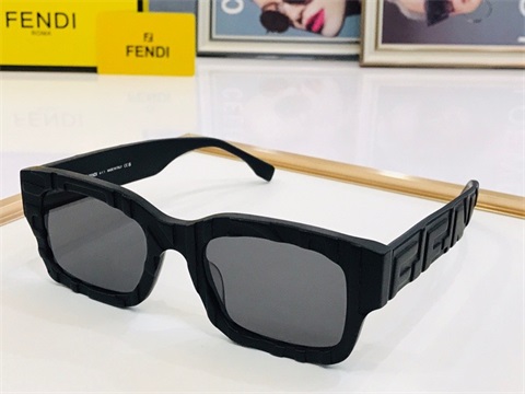 Fendi sunglass-647